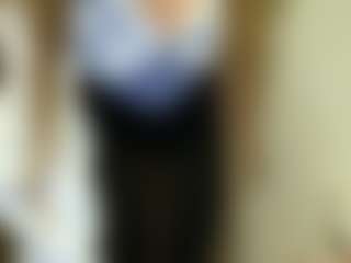 yourbaby85567's Live Sex Cam Show