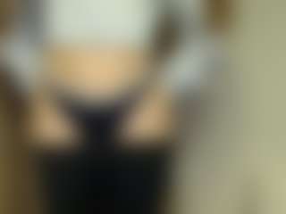 yourbaby85567's Live Sex Cam Show