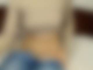 yourbaby85567's Live Sex Cam Show