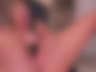 Live cam show with Kyla Morrison - Big Tits MILF on crypto-cams