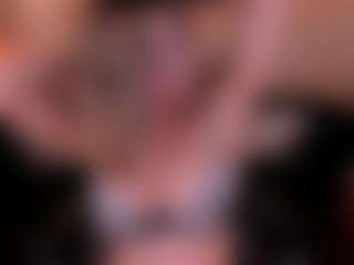 Live cam show with Kyla Morrison - Bedroom on SmokeAndPoke