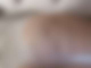 Live cam show with beautylovess - Ebony on Free Soda | united states