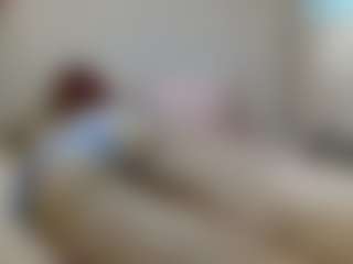 Live cam show with beautylovess - Interactivetoy on friskycurves.com