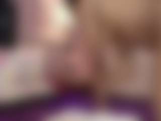 Live cam show with hallybans - Natural on CamClone