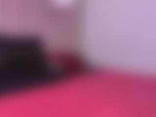 Live cam show with hallybans - Black Dildo on Camsoda