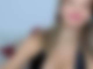 Live cam show with Anastasia - Gamer Big Tits on fuklive.com