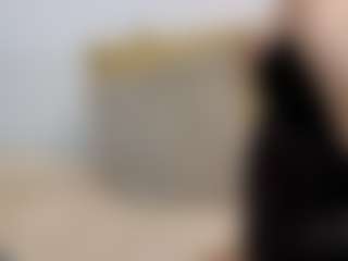 Live cam show with Anastasia - Shaved Pussy on Strip Flash - Live Sex Shows