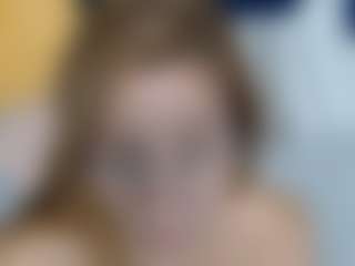 Live cam show with samantha-20x - Red Hair Granny on TottyGirls