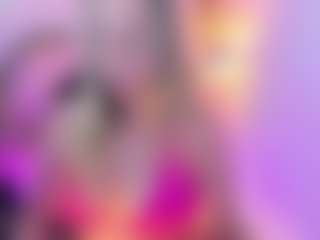 pamelacooper MILF webcam performer live streaming