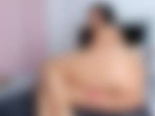 Live cam show with April Adamson - Granny Latina on Milf Play | colombia