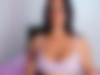 Live cam show with April Adamson - Old on Camsoda