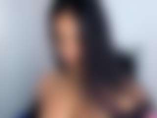 Live cam show with April Adamson - Granny Latina on StripNow | colombia