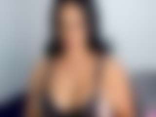 Live cam show with April Adamson - Senior on Chatstar