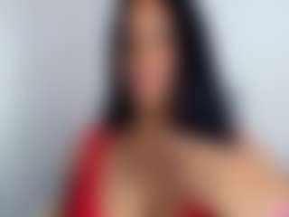 Live cam show with April Adamson - Old on CamClone