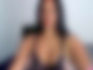 Live cam show with April Adamson - Old on Dolls Live