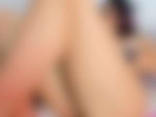 Live cam show with April Adamson - Senior on Camsoda