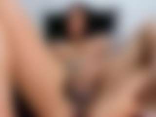 Live cam show with April Adamson - Amateur Lovense on CamwithHer
