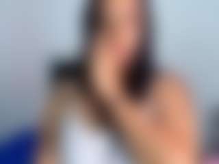 Live cam show with April Adamson - Brown Eyes Mature on CamSodaAdn