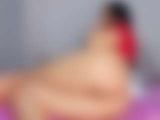 Live cam show with April Adamson - Latina Mature on crypto-cams | colombia