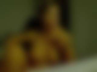 Live cam show with dedesibel1 - Living Room on StripNow