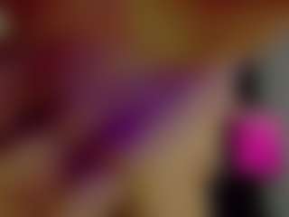 Live cam show with dedesibel1 - Living Room on Camsoda