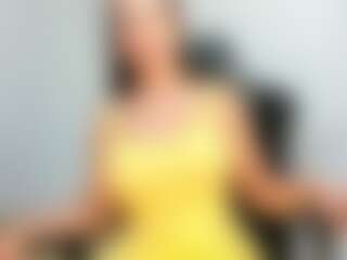 Lizz Hernandez's Live Sex Cam Show