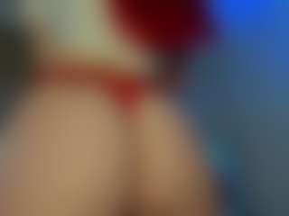 Live cam show with cynthiaa - Green Eyes on live18s.com