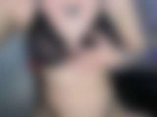 Live cam show with cynthiaa - Emo on Milfs Live