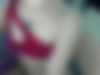 cynthiaa's Live Sex Cam Show
