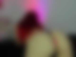 Live cam show with cynthiaa - Emo on luckytryst.com