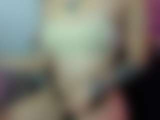 cynthiaa's Live Sex Cam Show