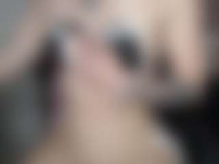 Live cam show with cynthiaa - Gamer on crypto-cams