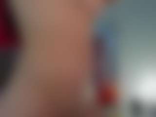 Live cam show with cynthiaa - Gamer on Camsoda