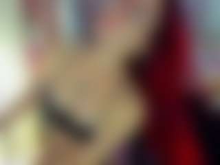 Live cam show with cynthiaa - Emo on studioflirtlive.com