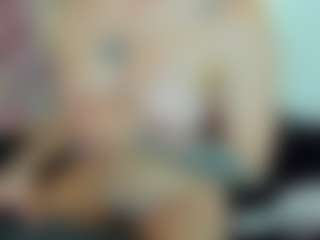 Live cam show with cynthiaa - Gamer on luckytryst.com
