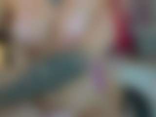 Live cam show with cynthiaa - Gamer on Camiplay Live