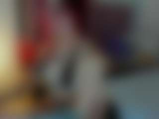 Live cam show with cynthiaa - Emo on Milfs Live