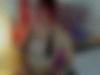 Live cam show with cynthiaa - Gamer Red Hair on SinfulBabes