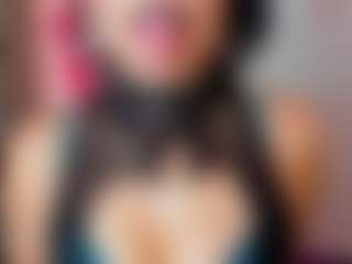 Rainnbow_'s Live Sex Cam Show