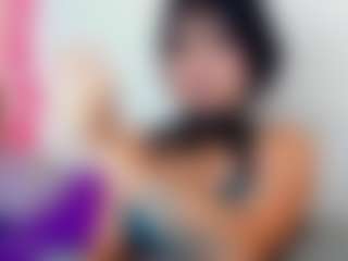 Rainnbow_'s Live Sex Cam Show