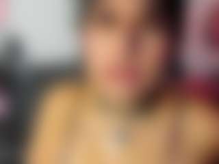 Rainnbow_'s Live Sex Cam Show