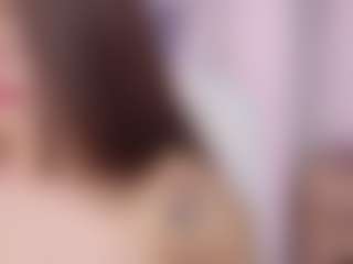 Live cam show with Blue-Hazel - Nails on Uber Horny