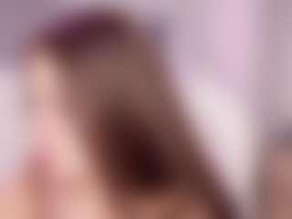 Live cam show with Blue-Hazel - Nails on Sweet Sext