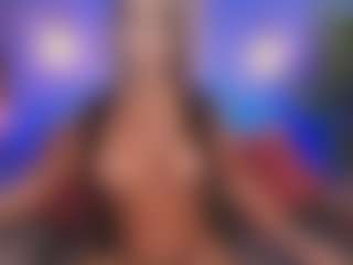 Live cam show with Christie Kroes - Outside on Camsoda