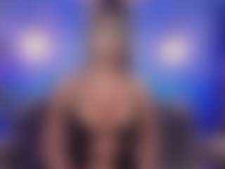 Live cam show with Christie Kroes - Outside on Camsoda