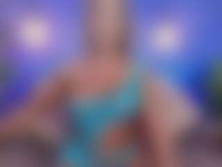 Live cam show with Christie Kroes - Outside on thefappeningchat.com