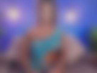 Live cam show with Christie Kroes - Public Mature on livesuperchat.net