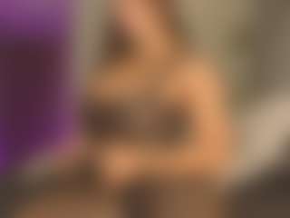 niiaa1's Live Sex Cam Show