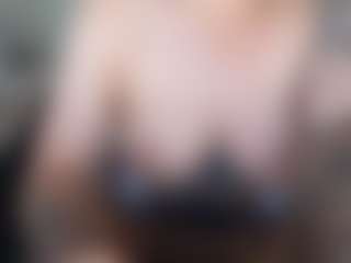 Libbyloveheart's Live Sex Cam Show