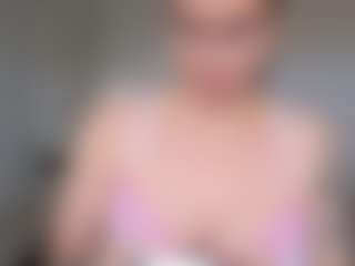 Libbyloveheart's Live Sex Cam Show